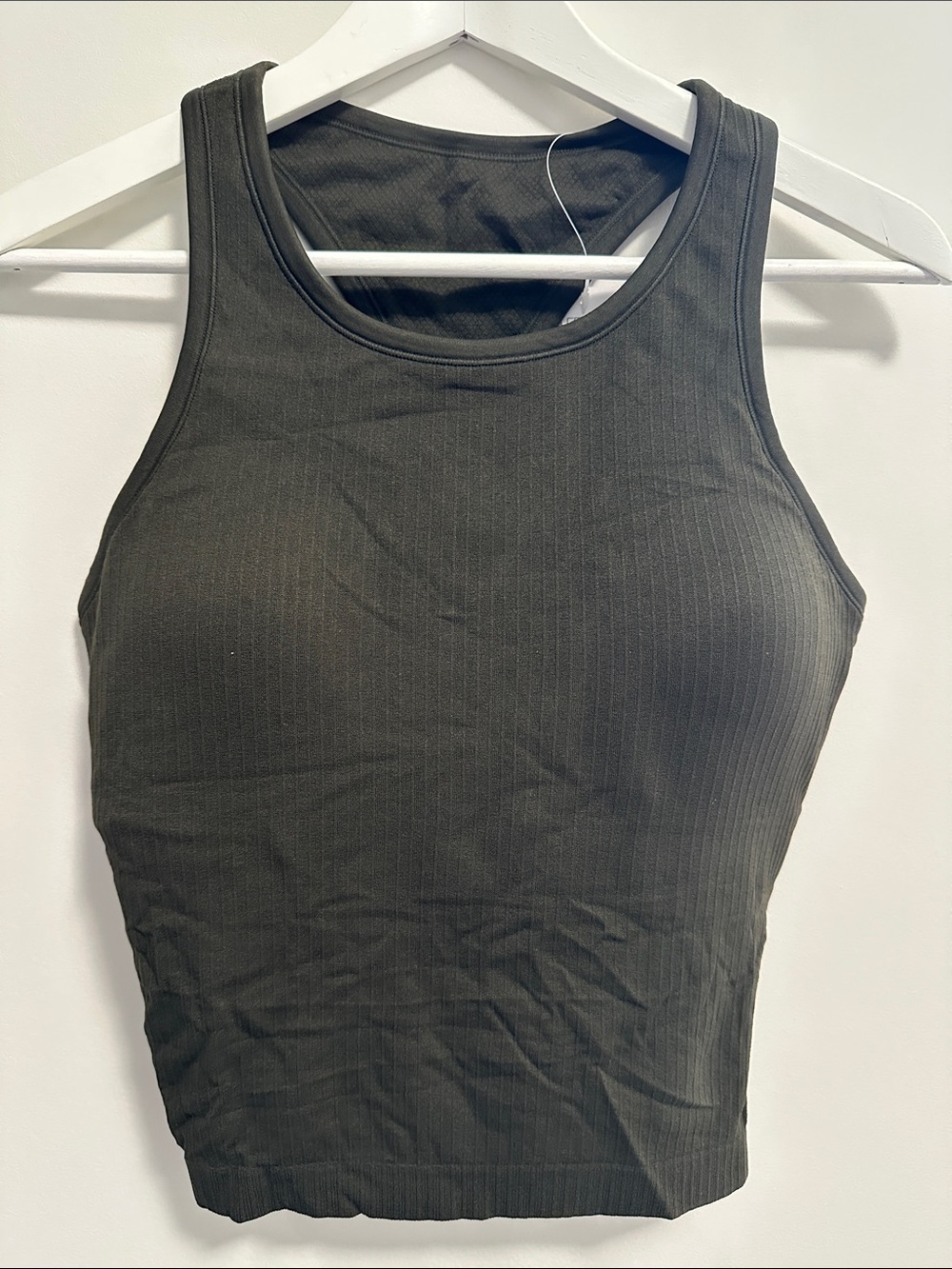 Seamless Ribbed Racerback Crop Tank - Picture 6 of 6